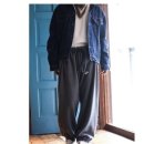 &lt;다즈니룸&gt;ROOM overjogging jeans (BLACK) 오버조깅진 블랙