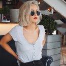 단발머리 이미지