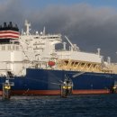 EU, 러시아 북극 가스 운송 금지 약속 후 제재된 MOL LNG 운반선 3척의 운항 중단 이미지