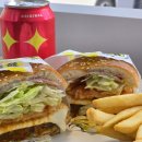 🍔 감자네 먹부림 | 입이 떡 벌어지는 두께! 노브랜드버거 '모짜 치폴레 베이컨' 솔직 후기