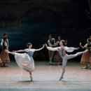 예울마루 대극장 이미지