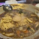 통뼈마루감자탕. 부대찌개 이미지