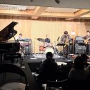 윤아트홀 이미지