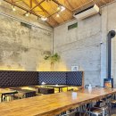 농협양곡창고 앞 이미지