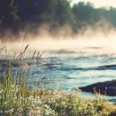 강변에서 이미지