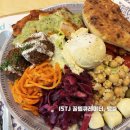 대감영양족발 | 신사역 맛집 | 칙픽스 신사점, 후무스·팔라펠 가득한 지중해식 샐러드 보울