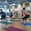 덤밸런스 요가 이미지