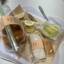 양정역 9번 출구 | 양정역 맛집 빵집 빵공장 병아리 만주 티슈식빵 먹어본 후기