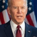 Biden, 중국 EV 및 태양광 장비에 대한 새로운 관세 발표 이미지