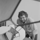 토마스 사라세노 <행성 그 사이의 우리> 이미지