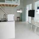 어보브 블루 B 이미지