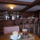 구스 커피앤바 이미지