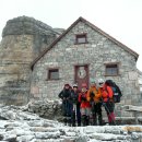 Lake OHara Alpine Circuit Route and Mt Victoria 이미지