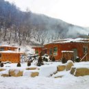 황토흙집 이미지