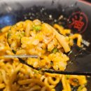 압구정-106 | [압구정 맛집] 아부라소바 하나레 리뷰 - 혼밥하기 좋은 일본식 기름소바 전문점