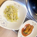 첫맛에 반한 김치찌개 이미지