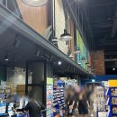 씨유 서면핫플레이스점 | [부산 서면 놀거리] 아빠의 &#39;원피스&#39;와 딸의 &#39;웹툰&#39;이 만나는 곳, 부산 애니메이트 방문 후기