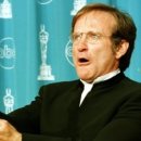 오스카 상 수상자 로빈 윌리암스 자살(63세):Robin Williams dead in apparent suicide at 63 &amp; 구름과 아름다운 노을 이미지