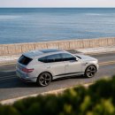 퓨리글로벌(주) | "BMW·벤츠 고민하다 여기로" 수입차 오너들까지 흔드는 '제네시스 GV80'의 진짜 가치