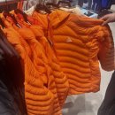 플로우핏 | 나이키 ACG 라바플로우 써마핏 경량패딩 세이프티 오렌지색상 내돈내산 후기