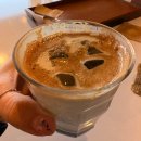 빈레스토 | [ 속초 중앙시장 ] 아인슈페너로 최고, 두번 간 레스토 카페 ( RESTO )