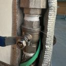 호매실동 행정복지센터 중회의실 | [수원 언수도 녹임] 서둔동 공장 옥상 물탱크 배관 동파, 해빙(언수도녹임) 작업과 수도부속 교체작업