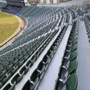 야구장외곽화장실 이미지