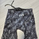 TYR Avictor 남성 경기용 수영복 5부 이미지