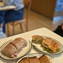 만남목장 | 사운즈커피미니 다사점, 바삭한 잠봉뵈르와 상하목장 아이스크림 라떼의 환상적인 만남