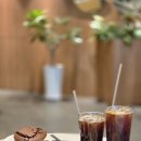 카페지브라운 | 역 카페 추천! 기차 타기 전 들르기 좋은 넓고 예쁜 디저트 맛집 브라운 카페 라운지 내돈내산 솔직 후기