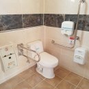 치유의숲 화장실 이미지