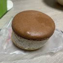 배스킨라빈스 / 아이스 마카롱 쿠키앤크림 디저트 후기