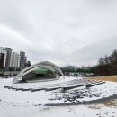 독바위공원 야외무대 | 겨울이 머무는 길, 눈 오는 날 다시 찾은 옥정동 독바위 공원 산책 풍경