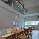 서생중학교 | 기장 울산 바다뷰 카페 신상 대형 카페 나사해수욕장 도우트리 베이커리 굳굳