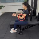 척추측만증 치료 바른자세 교정 의자 강남 체형교정 통증관리 재활운동 중둔근 스트레칭