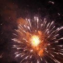 천리포은하수펜션 | 여름밤 감성, 태안빛축제 빛의 길 즐기는 법