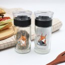 책먹는 여우 이미지