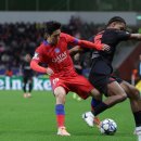 2년 만의 ‘UCL 득점’은 없었다···이강인, 레버쿠젠전 교체 투입, 30여분 소화, ‘골골골골골골골’ PSG는 레버쿠젠 잡고 선두 이미지