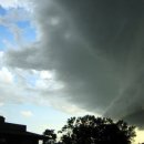 토네이도 이미지
