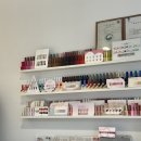 에이치트렌드샵 | 이달의아트가 너무 예쁜 수원 인계동 네일샵💅 에이치유네일 방문 후기