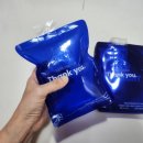 땡큐 아이스팩 반제품, 평소엔 얇게 보관, 필요할 때 물만 넣어 얼려주면 OK! 공간차지가 적어 좋아요~