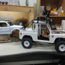 타이어티즈 | 카멜트로피 디펜더90픽업 스케일RC카 만들기 2부