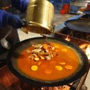 불타는 솥뚜껑 이미지