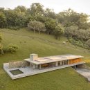 언덕위의하얀집 이미지