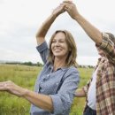 핸드폰으로 치매예방 이미지