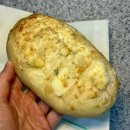 롯데지알에스(주) 크리스피크림도넛 | 잠실 롯데월드몰 천하제빵 팝업 1주차, 구황작물빵 치아바타 (~2/21)