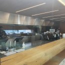 더무거버거 이미지