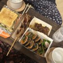 전주풍남학사 앞 | [전주 여행5탄] 전주에 갔으면 풍남야시장은 필수지...도토리캐리커쳐, 야시장맛집, 교동94 추가 후기)