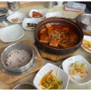 푸른밤의해안속초식당 이미지