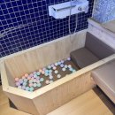 악쓰는 하마 노래연습장 이미지